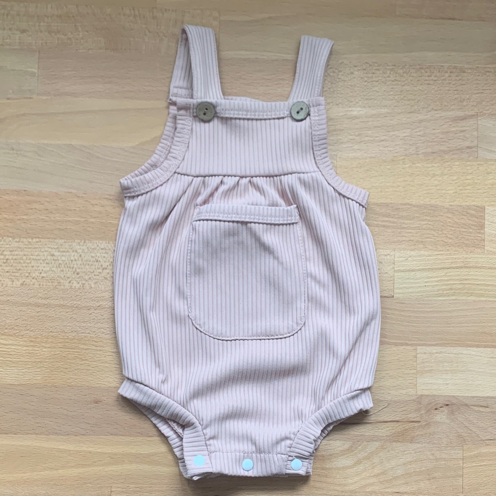 Blush Pink 0-3m Ribbed Bubble (No Brand) EUC